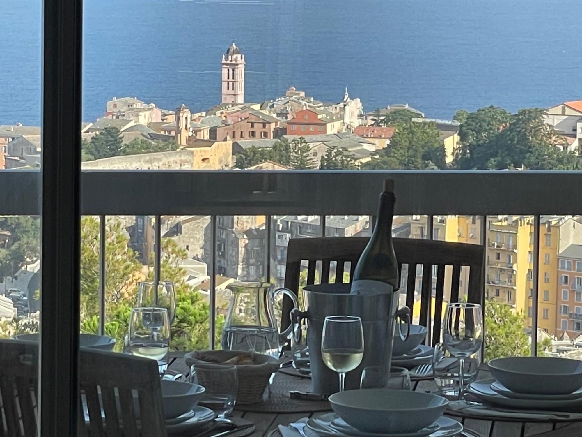 F3 Gd Standing 87 M2 Extraordinaire Vue Mer Pano Bastia  Exterior foto
