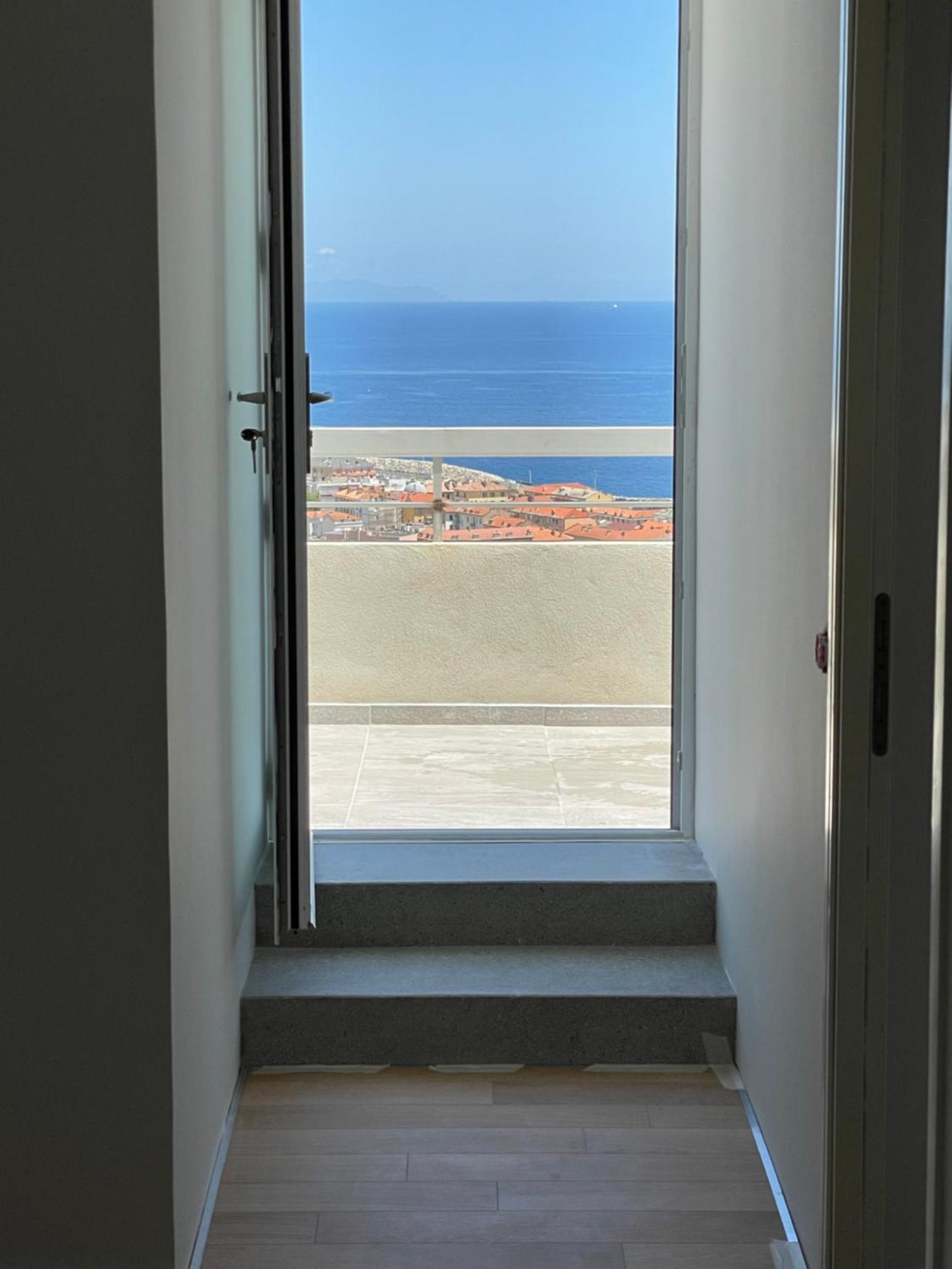 F3 Gd Standing 87 M2 Extraordinaire Vue Mer Pano Bastia  Exterior foto